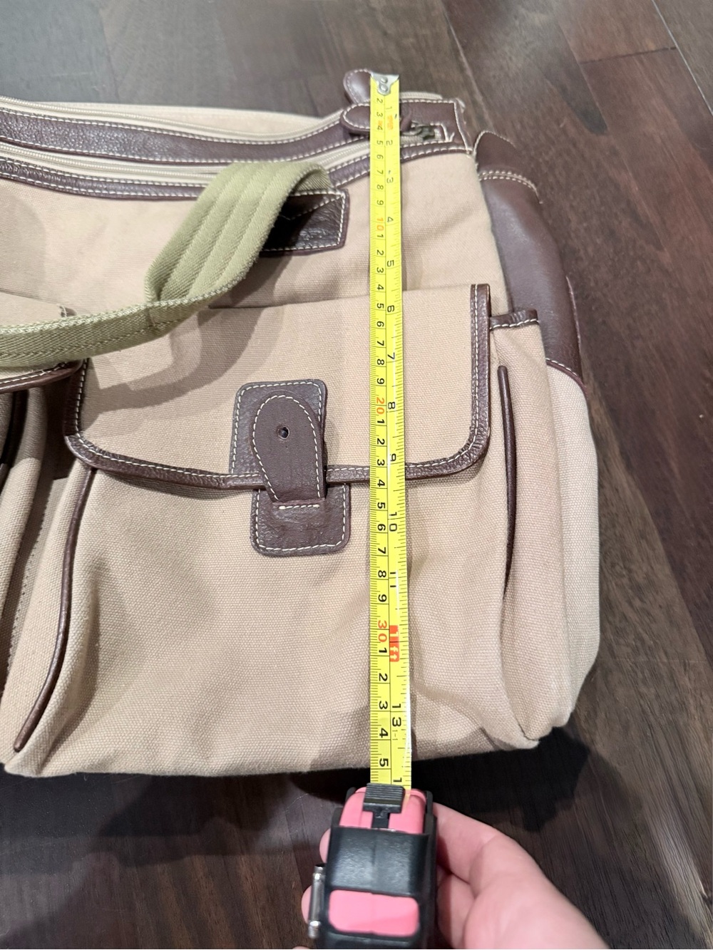 Tommy Bahama Brown Tan Crossbody Messenger Compartments Travel Bag - Picture 3 of 10